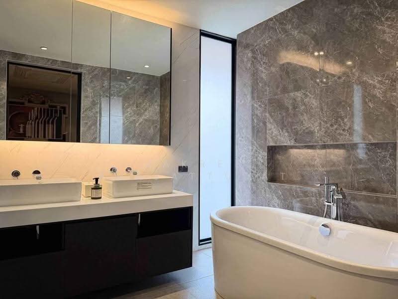 undefined, Bangkok, Talat Bang Khen, Lak Si, Bangkok, 4 Bedrooms, 460 sqm, Single Detached House For Rent, by Jakree Buajatturat, 500528077 - DDproperty.com