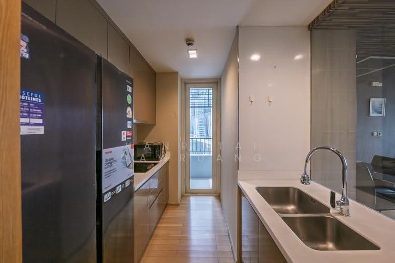 Siri At Sukhumvit, Bangkok, 902 Sukhumvit Road, Phra Kanong, Khlong Toei, Bangkok, 2 Bedrooms, 73 sqm, Condo For Rent, by Kanrutai Dawruang, 500528093 - DDproperty.com