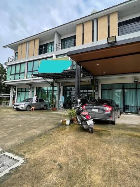 3-BR Townhouse, Bangkok, Khlong Chan, Bang Kapi, Bangkok, 3 Bedrooms, 186 sqm, Townhouse For Sale, by Trinnaya Dungsirisangthong, 500528141 - DDproperty.com