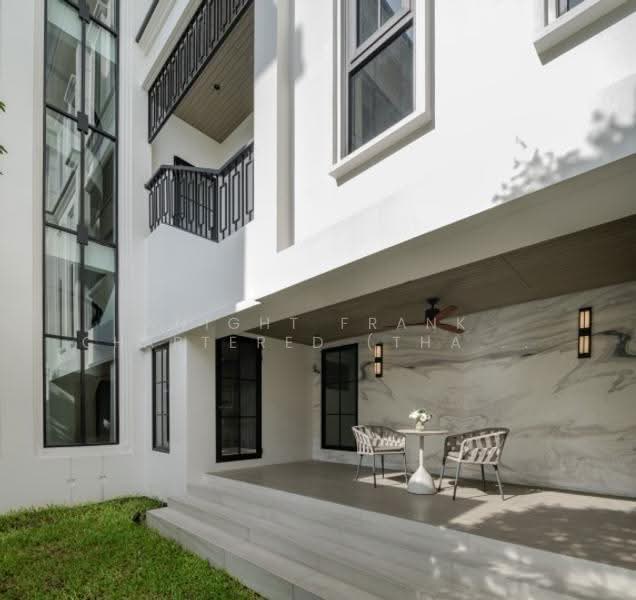 House in Soi Ruamrudee, Bangkok, Lumphini, Pathum Wan, Bangkok, 3 Bedrooms, 850 sqm, Single Detached House For Sale, by Knight Frank Chartered (Thailand) Co.,Ltd, 500528143 - DDproperty.com