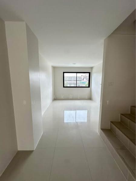 Silk Suksawat, Bangkok, 235/1 Suksawat Road, Rat Burana, Rat Burana, Bangkok, 4 Bedrooms, 382 sqm, Townhouse For Rent, by Jakree Buajatturat, 500528154 - DDproperty.com