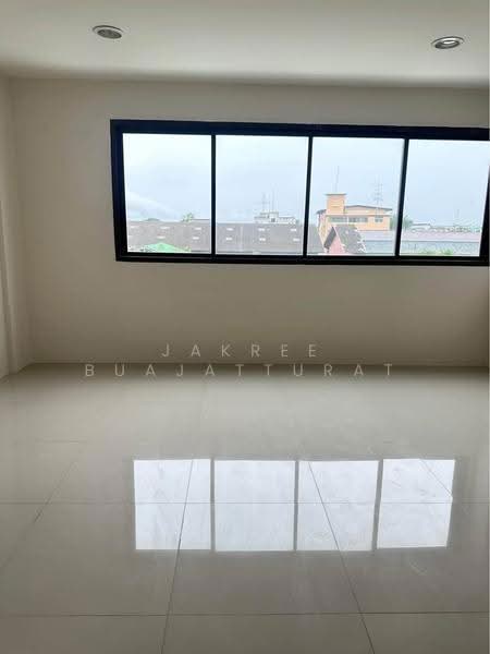 Silk Suksawat, Bangkok, 235/1 Suksawat Road, Rat Burana, Rat Burana, Bangkok, 4 Bedrooms, 382 sqm, Townhouse For Rent, by Jakree Buajatturat, 500528154 - DDproperty.com