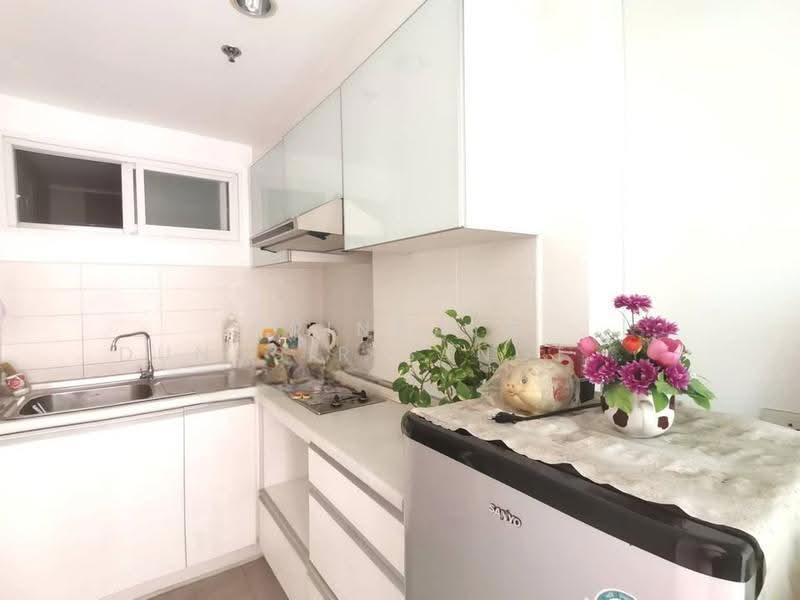 Lumpini Suite Pinklao, Bangkok, 1 Somdet Phra Pin Klao Rd, Bang Yi Khan, Bang Phlat, Bangkok, 2 Bedrooms, 64 sqm, Condo For Sale, by Trinnaya Dungsirisangthong, 500528157 - DDproperty.com