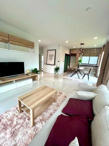 Burasiri Krungthep Kreetha, Bangkok, 95 Soi Pracha Ruam Chai, Hua Mak, Bang Kapi, Bangkok, 4 Bedrooms, 196 sqm, Single Detached House For Rent, by Trinnaya Dungsirisangthong, 500528218 - DDproperty.com