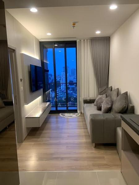 Oka Haus Sukhumvit 36, Bangkok, 3399 Rama 4 Road, Khong Tan, Khlong Toei, Bangkok, 1 Bedroom, 35 sqm, Condo For Sale, by Jakree Buajatturat, 500528219 - DDproperty.com