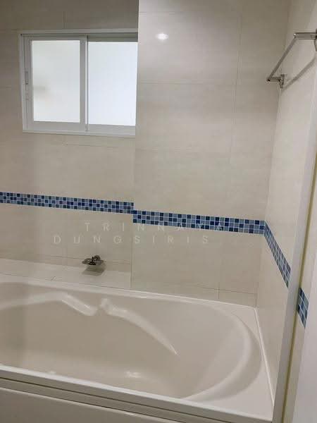 Life @ Ratchada-Huai Khwang, Bangkok, 189 Pracharatbamphen Road, Huai Khwang, Bangkok, 1 Bedroom, 40 sqm, Condo For Sale, by Trinnaya Dungsirisangthong, 500528228 - DDproperty.com