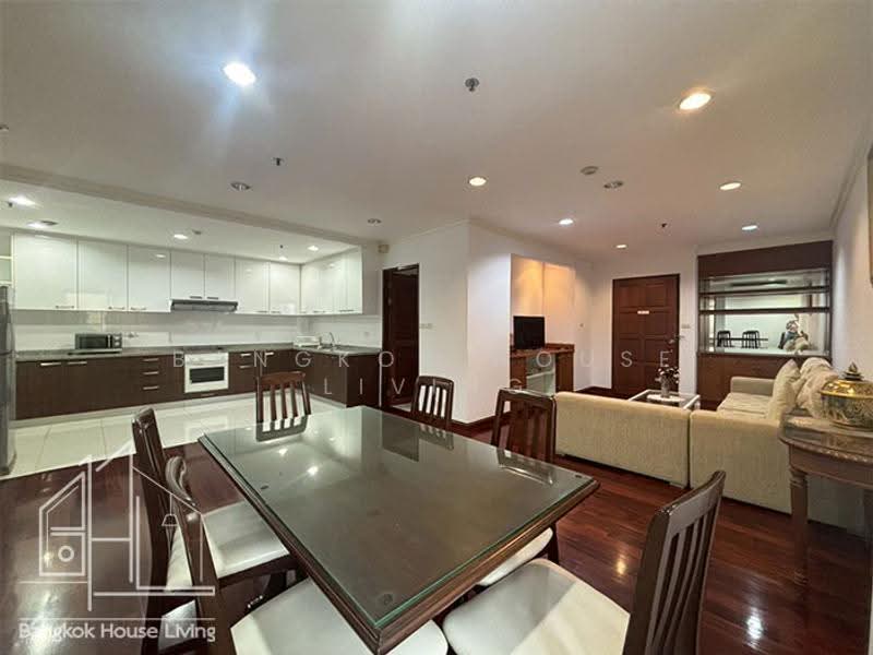 Baan Suanpetch, Bangkok, 18 Soi Sukhumvit 39, Khlong Tan Nua, Watthana, Bangkok, 2 Bedrooms, 135 sqm, Condo For Rent, by Bangkok House Living, 500528250 - DDproperty.com