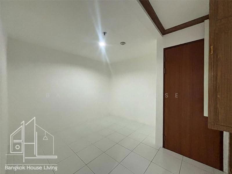 Baan Suanpetch, Bangkok, 18 Soi Sukhumvit 39, Khlong Tan Nua, Watthana, Bangkok, 2 Bedrooms, 135 sqm, Condo For Rent, by Bangkok House Living, 500528250 - DDproperty.com