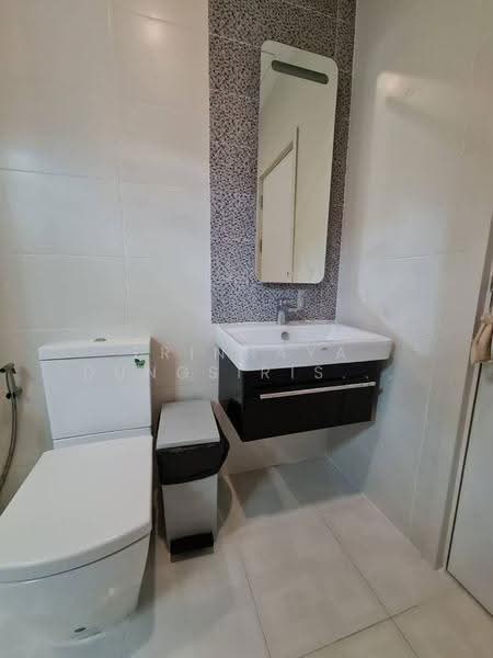 Perfect Place Rama 9-Krungthep Kreetha, Bangkok, Srinakarin - Rom Klao Road, Khlong Song Ton Nun, Lat Krabang, Bangkok, 4 Bedrooms, 138 sqm, Single Detached House For Sale, by Trinnaya Dungsirisangthong, 500528265 - DDproperty.com