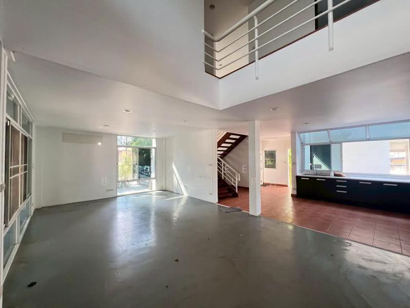 บ้าน 4-ห้องนอน, กรุงเทพ, คลองตันเหนือ, วัฒนา, กรุงเทพ, 288 ตร.ม., บ้านเดี่ยว ให้เช่า, โดย Jakree Buajatturat, 500528285 - DDproperty.com