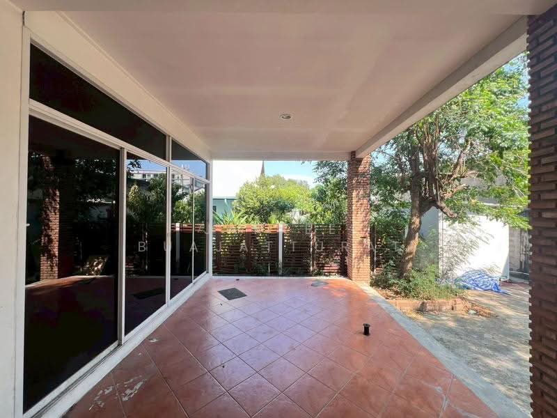 4-BR House, Bangkok, Khlong Tan Nua, Watthana, Bangkok, 4 Bedrooms, 288 sqm, Single Detached House For Rent, by Jakree Buajatturat, 500528285 - DDproperty.com