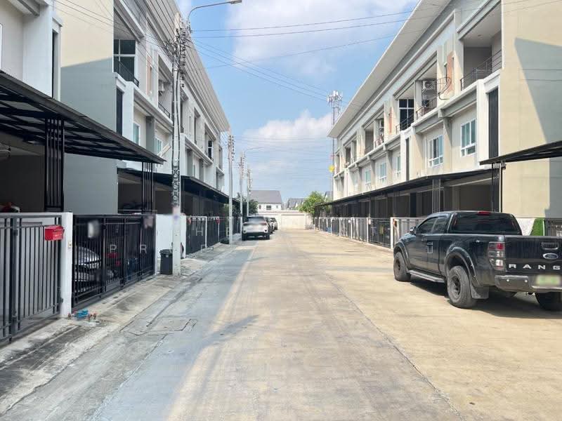 หมู่บ้านวิชั่นสมาร์ทไลฟ์ นนทบุรี (Vision Smart Life), Nonthaburi, Bang Rak Pattana, Bang Bua Thong, Nonthaburi, 3 Bedrooms, 150 sqm, Townhouse For Sale, by The Best Property บี, 500528288 - DDproperty.com
