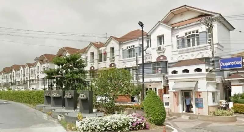Baan Klang Muang Ladprao-Yothin Phatthana, Bangkok, Soi Baan Klang Muang Ladprao-Yothin Phatthana, Lat Phrao, Bangkok, 2 Bedrooms, 186 sqm, Townhouse For Sale, by Supitcha Wongisaraseri, 500528297 - DDproperty.com