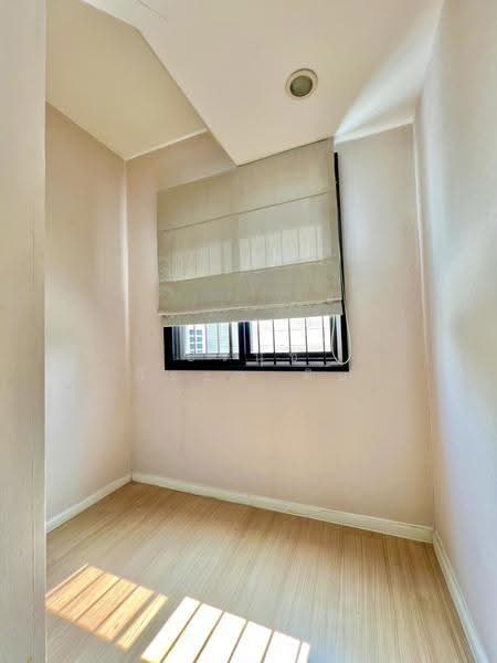 Baan Klang Muang Ngamwongwan : บ้านกลางเมือง งามวงศ์วาน, กรุงเทพ, ซอย งามวงศ์วาน 47 แยก 6-11, ทุ่งสองห้อง, หลักสี่, กรุงเทพ, 200 ตร.ม., ทาวน์เฮ้าส์ ขาย, โดย ธีรนุช ธีระวาทิน, 500528301 - DDproperty.com
