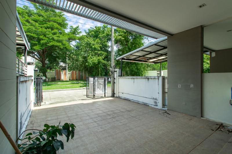Urban Sathorn, Bangkok, Ratchaphruek Road, Bang Chak, Phasi Charoen, Bangkok, 3 Bedrooms, 208 sqm, Townhouse For Sale, by คุณปราณี ศรีบุญรอด (หน่อย), 500528326 - DDproperty.com