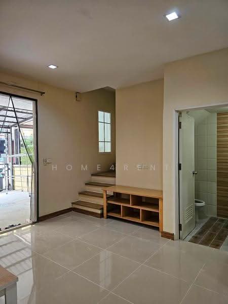 Golden Town 2 Onnut-Pattanakarn, Bangkok, 189 Soi On Nut 65 Yaek 14, Prawet, Prawet, Bangkok, 4 Bedrooms, 130 sqm, Townhouse For Rent, by Home4rent, 500528327 - DDproperty.com