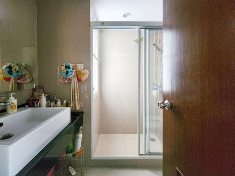 Baan Samsen Condominium, Bangkok, Samsen Road, Dusit, Bangkok, 2 Bedrooms, 73 sqm, Condo For Sale, by Trinnaya Dungsirisangthong, 500528363 - DDproperty.com