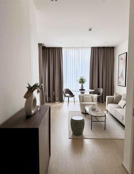The Strand Thonglor, Bangkok, 36 Soi Sukhumvit 55, Khlong Tan Nua, Watthana, Bangkok, 1 Bedroom, 51 sqm, Condo For Rent, by The Luxe Group, 500528386 - DDproperty.com
