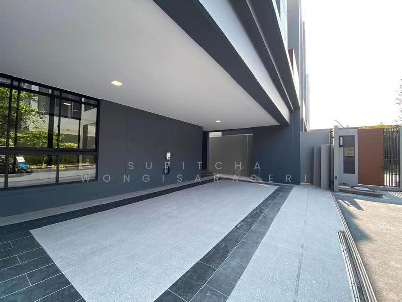 undefined, Bangkok, Hua Mak, Bang Kapi, Bangkok, 3 Bedrooms, 655 sqm, Single Detached House For Sale, by Supitcha Wongisaraseri, 500528389 - DDproperty.com
