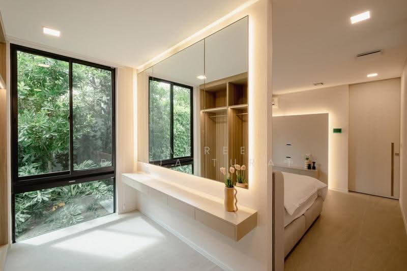 VIVE Krungthep Kreetha, Bangkok, Krungthep Kreetha Road, Saphan Sung, Bangkok, 4 Bedrooms, 421 sqm, Single Detached House For Rent, by Jakree Buajatturat, 500528401 - DDproperty.com