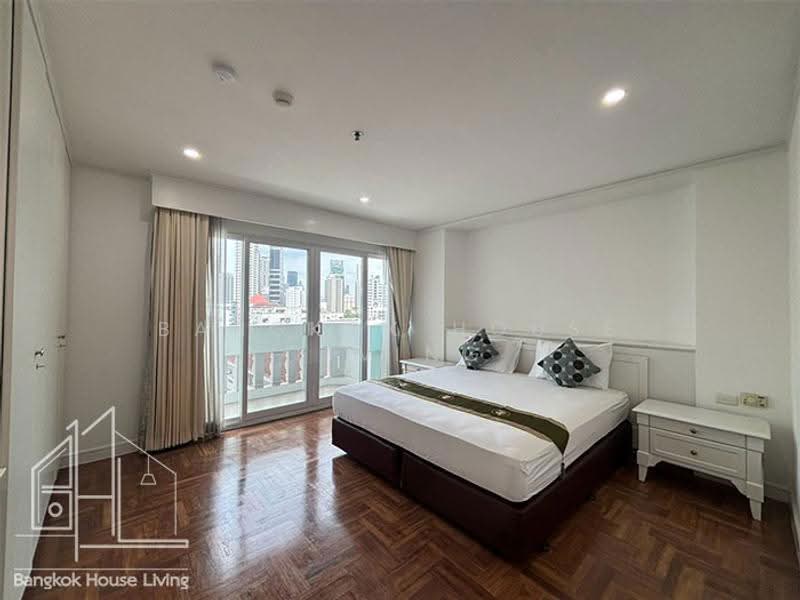 GM Tower, Bangkok, 39 Soi Sukhumvit 20, Khlong Toei, Bangkok, 3 Bedrooms, 315 sqm, Condo For Rent, by Bangkok House Living, 500528407 - DDproperty.com