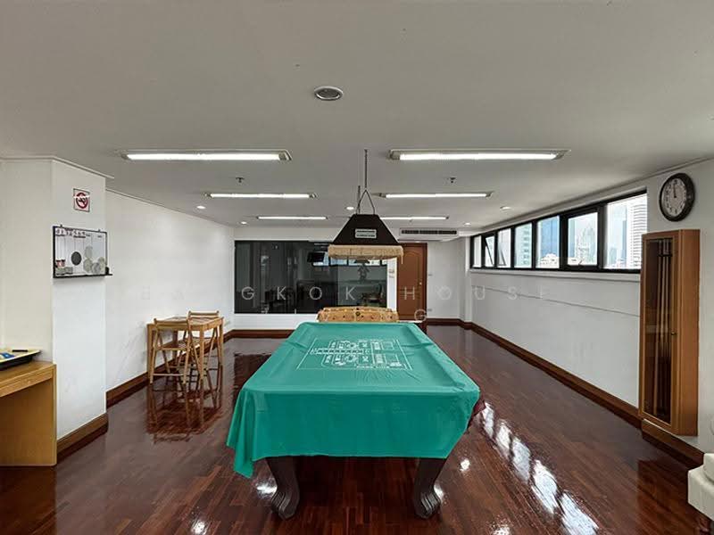 GM Tower, Bangkok, 39 Soi Sukhumvit 20, Khlong Toei, Bangkok, 3 Bedrooms, 315 sqm, Condo For Rent, by Bangkok House Living, 500528407 - DDproperty.com