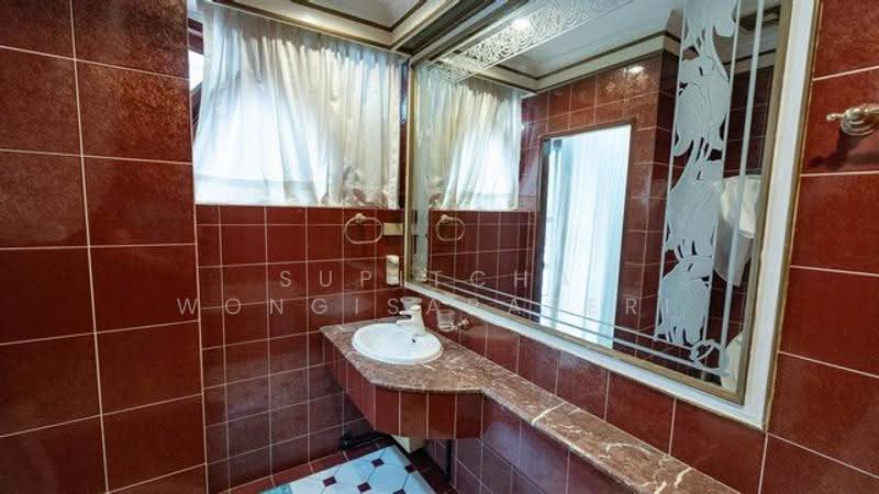 undefined, Bangkok, Khlong Tan Nua, Watthana, Bangkok, 5 Bedrooms, 350 sqm, Townhouse For Rent, by Supitcha Wongisaraseri, 500528413 - DDproperty.com