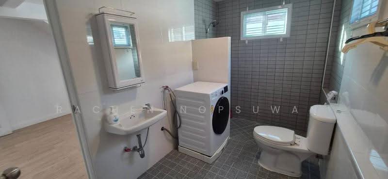 Sammakon Ramkhamhaeng, Bangkok, Ramkhamhaeng Road, Saphan Sung, Bangkok, 4 Bedrooms, 200 sqm, Single Detached House For Rent, by Rachen Nopsuwan, 500528418 - DDproperty.com