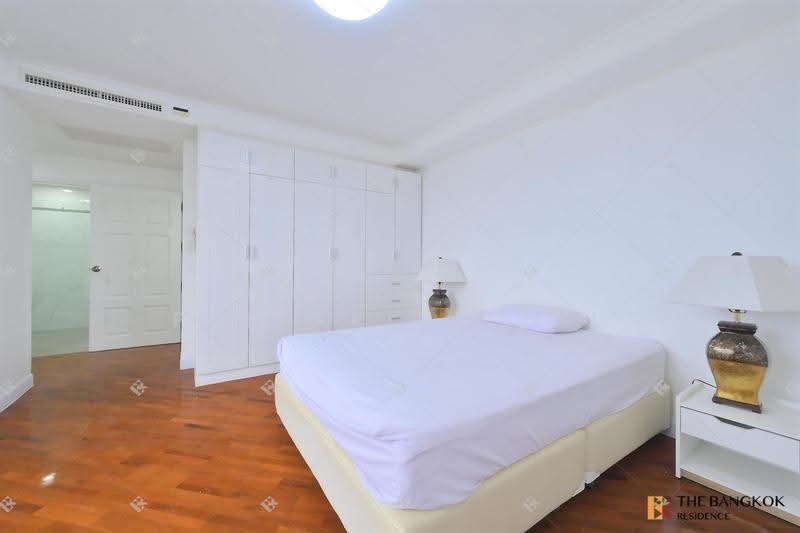 Ruamsuk Condominium, Bangkok, 12 Soi Athakravi, Khong Tan, Khlong Toei, Bangkok, 3 Bedrooms, 350 sqm, Condo For Rent, by Nicha Peerakittikul, 500528446 - DDproperty.com