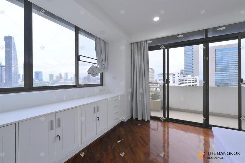 Ruamsuk Condominium, Bangkok, 12 Soi Athakravi, Khong Tan, Khlong Toei, Bangkok, 3 Bedrooms, 350 sqm, Condo For Rent, by Nicha Peerakittikul, 500528446 - DDproperty.com