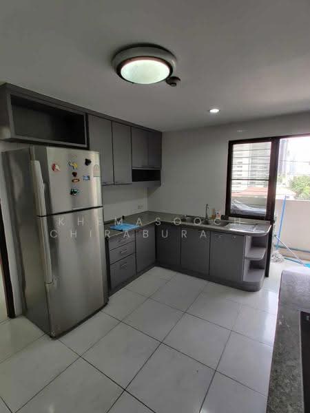 Empire House, Bangkok, Eakamai, Khlong Tan Nua, Watthana, Bangkok, 3 Bedrooms, 181 sqm, Condo For Rent, by Khemasooch Chiraburanan, 500528488 - DDproperty.com