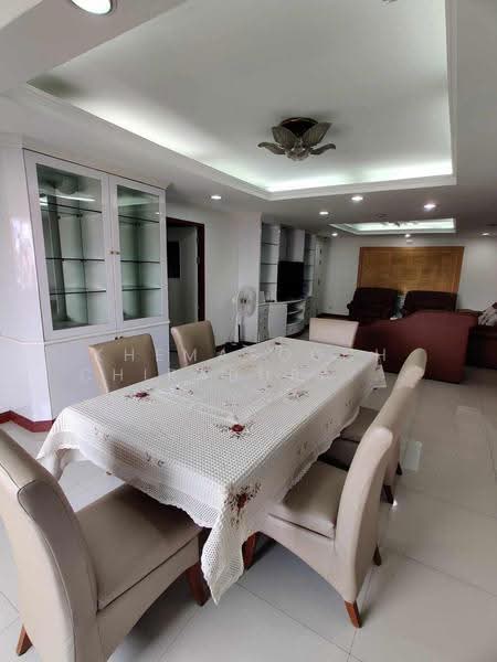 Empire House, Bangkok, Eakamai, Khlong Tan Nua, Watthana, Bangkok, 3 Bedrooms, 181 sqm, Condo For Rent, by Khemasooch Chiraburanan, 500528488 - DDproperty.com