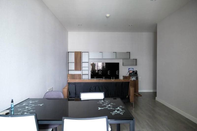 The Room Sathorn, Bangkok, 78 Pan Road, Silom, Bang Rak, Bangkok, 1 Bedroom, 50 sqm, Condo For Sale, by Jakree Buajatturat, 500528522 - DDproperty.com