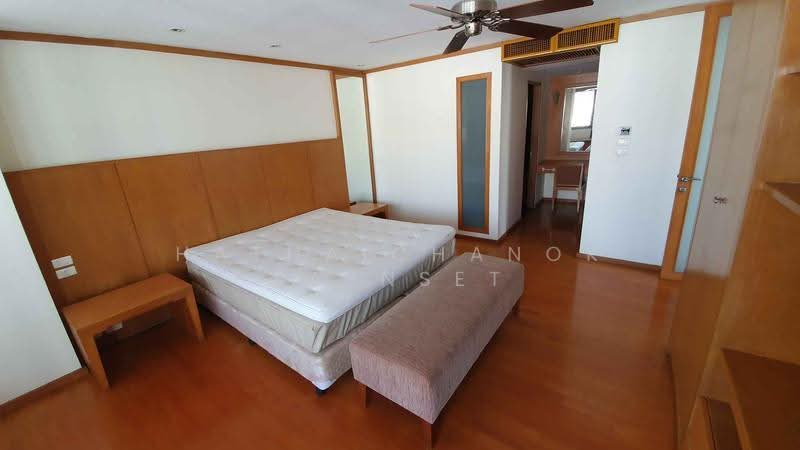 Lake Avenue Sukhumvit 16, Bangkok, Soi Sammitr Sukhumvit Road, Khlong Tan Nua, Watthana, Bangkok, 2 Bedrooms, 120 sqm, Condo For Rent, by Hathaichanok Saenset, 500528544 - DDproperty.com