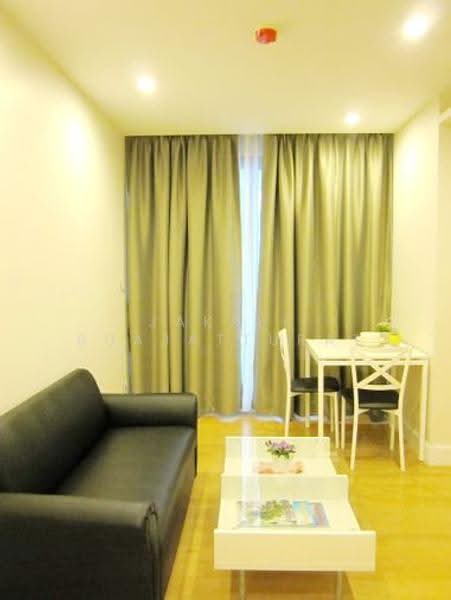 Collezio Sathorn-Pipat, Bangkok, 41 Soi Pipat 1 Silom Road, Silom, Bang Rak, Bangkok, 1 Bedroom, 40 sqm, Condo For Sale, by Jakree Buajatturat, 500528559 - DDproperty.com