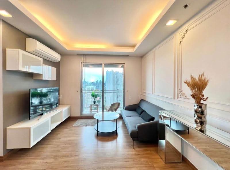 Thru Thonglor, Bangkok, Petchaburi Road, Bang Kapi, Huai Khwang, Bangkok, 2 Bedrooms, 67 sqm, Condo For Rent, by Ramita Theptham, 500528568 - DDproperty.com