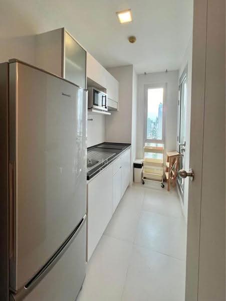 Thru Thonglor, Bangkok, Petchaburi Road, Bang Kapi, Huai Khwang, Bangkok, 2 Bedrooms, 67 sqm, Condo For Rent, by Ramita Theptham, 500528568 - DDproperty.com
