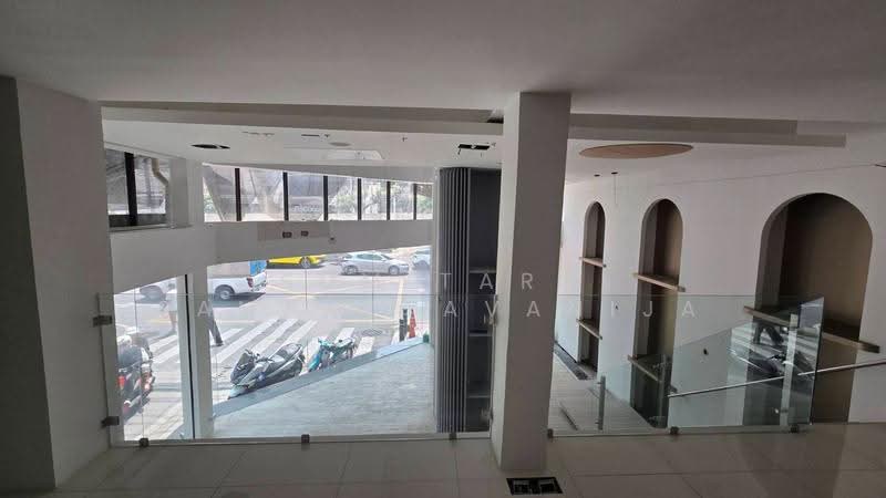 Building for rent Thonglor, Sukhumvit, Bangkok, Khlong Tan Nua, Watthana, Bangkok, , 550 sqm, Shophouse For Rent, by Sumitara Sampattavanija, 500528582 - DDproperty.com