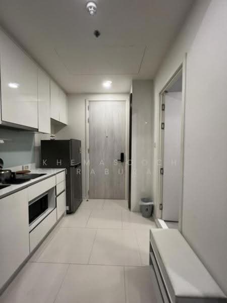 Mazarine Ratchayothin, Bangkok, Soi Phahonyothin 30, Phahonyothin Road, Chan Kasem, Chatuchak, Bangkok, 1 Bedroom, 25 sqm, Condo For Rent, by Khemasooch Chiraburanan, 500528584 - DDproperty.com