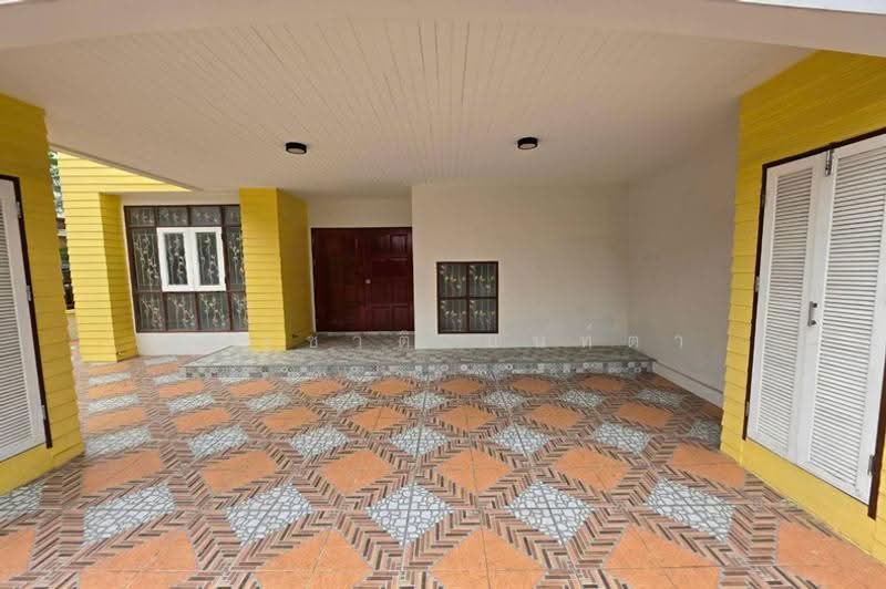หมู่บ้าน อู่ทองเพลส 4, Pathum Thani, Khu Khot, Lam Luk Ka, Pathum Thani, 3 Bedrooms, 110 sqm, Townhouse For Sale, by ชนะชาติ นนท์ตา, 500528586 - DDproperty.com