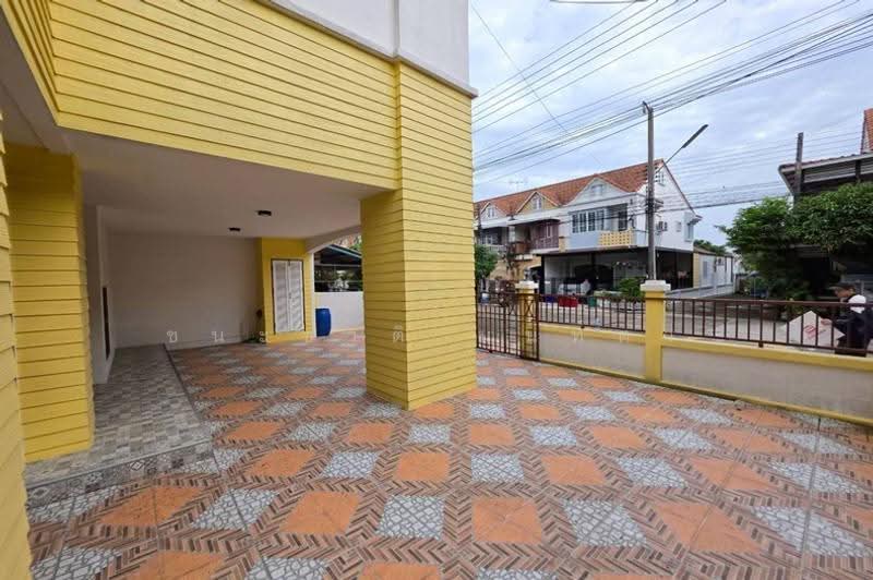 หมู่บ้าน อู่ทองเพลส 4, ปทุมธานี, คูคต, ลำลูกกา, ปทุมธานี, 110 ตร.ม., ทาวน์เฮ้าส์ ขาย, โดย ชนะชาติ นนท์ตา, 500528586 - DDproperty.com