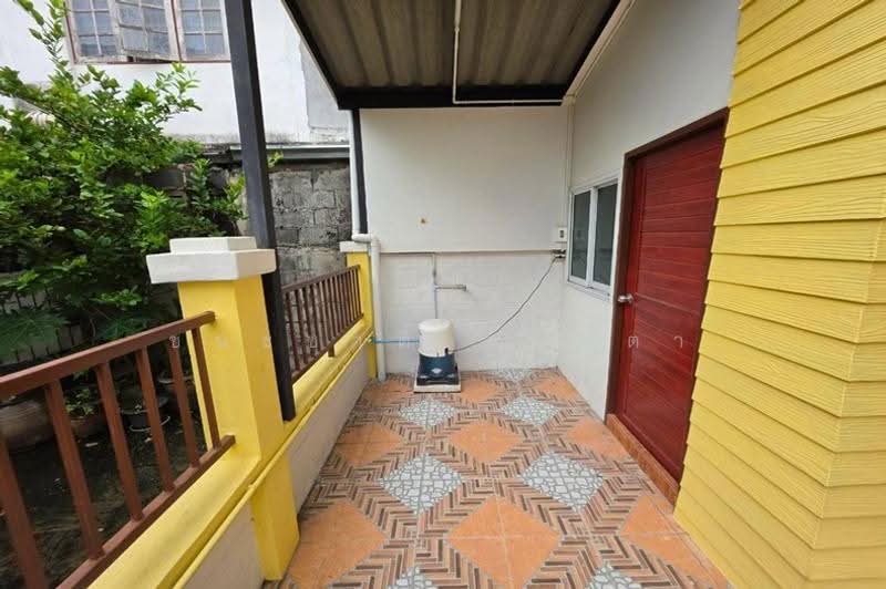 หมู่บ้าน อู่ทองเพลส 4, Pathum Thani, Khu Khot, Lam Luk Ka, Pathum Thani, 3 Bedrooms, 110 sqm, Townhouse For Sale, by ชนะชาติ นนท์ตา, 500528586 - DDproperty.com