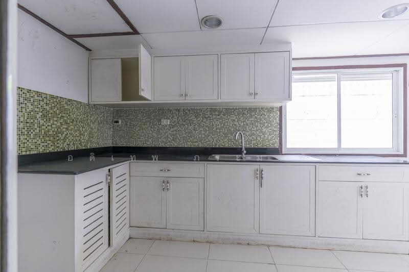 บ้านลาดพร้าว 48 แยก 28, Bangkok, ลาดพร้าว, Samsen Nok, Huai Khwang, Bangkok, 3 Bedrooms, 150 sqm, Single Detached House For Sale, by อดิเทพ ภระมรทัต, 500528594 - DDproperty.com