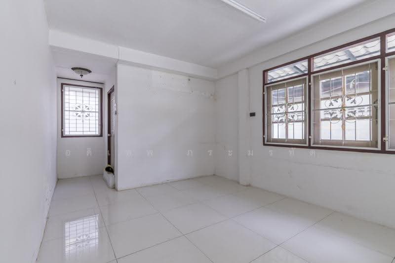 บ้านลาดพร้าว 48 แยก 28, Bangkok, ลาดพร้าว, Samsen Nok, Huai Khwang, Bangkok, 3 Bedrooms, 150 sqm, Single Detached House For Sale, by อดิเทพ ภระมรทัต, 500528594 - DDproperty.com