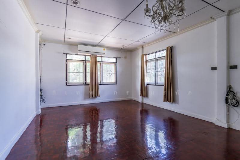 บ้านลาดพร้าว 48 แยก 28, Bangkok, ลาดพร้าว, Samsen Nok, Huai Khwang, Bangkok, 3 Bedrooms, 150 sqm, Single Detached House For Sale, by อดิเทพ ภระมรทัต, 500528594 - DDproperty.com