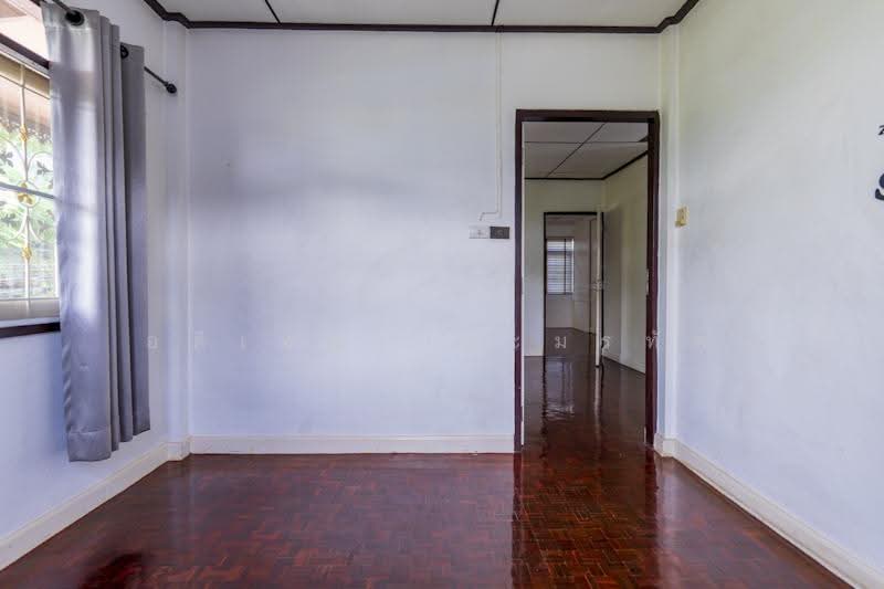 บ้านลาดพร้าว 48 แยก 28, Bangkok, ลาดพร้าว, Samsen Nok, Huai Khwang, Bangkok, 3 Bedrooms, 150 sqm, Single Detached House For Sale, by อดิเทพ ภระมรทัต, 500528594 - DDproperty.com