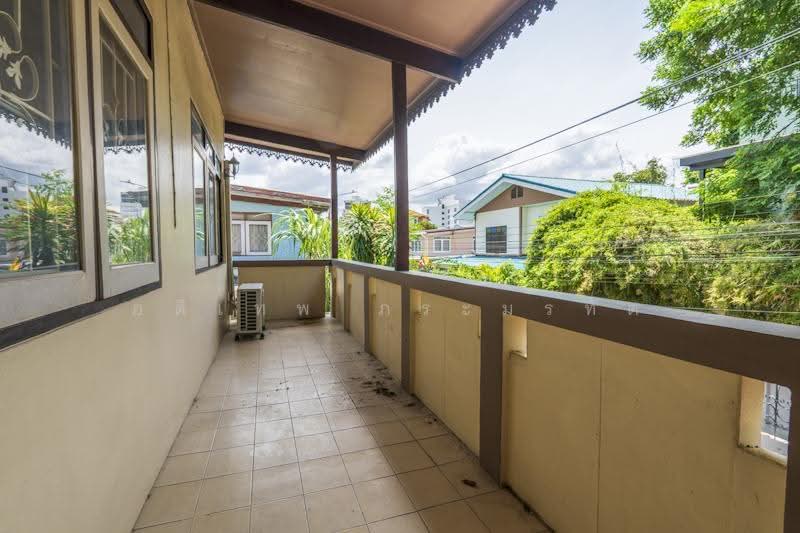 บ้านลาดพร้าว 48 แยก 28, Bangkok, ลาดพร้าว, Samsen Nok, Huai Khwang, Bangkok, 3 Bedrooms, 150 sqm, Single Detached House For Sale, by อดิเทพ ภระมรทัต, 500528594 - DDproperty.com