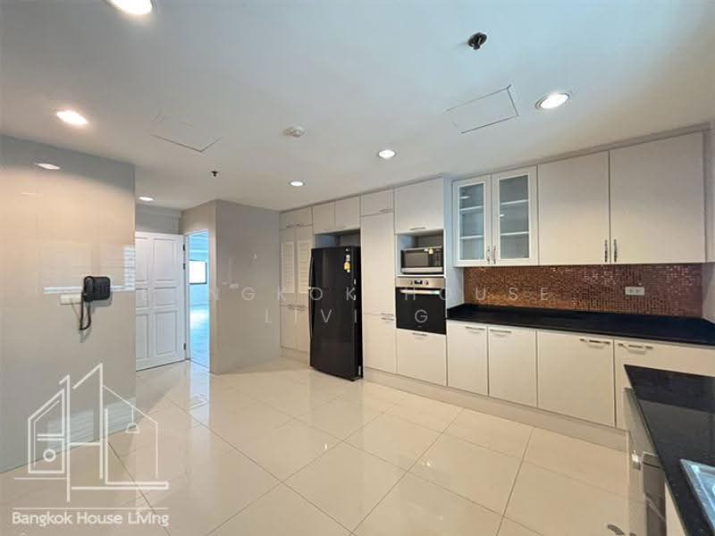G.P. Grande Tower, Bangkok, 55 Sukhumvit 23, Khlongtoei Nua, Watthana, Bangkok, 4 Bedrooms, 600 sqm, Condo For Rent, by Bangkok House Living, 500528595 - DDproperty.com