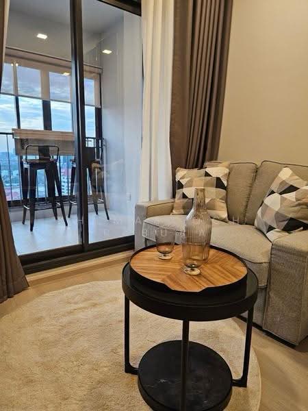Life Phahon-Ladprao, Bangkok, 996 Phahonyothin Road, Jom Phon, Chatuchak, Bangkok, 1 Bedroom, 35 sqm, Condo For Rent, by Khemasooch Chiraburanan, 500528603 - DDproperty.com