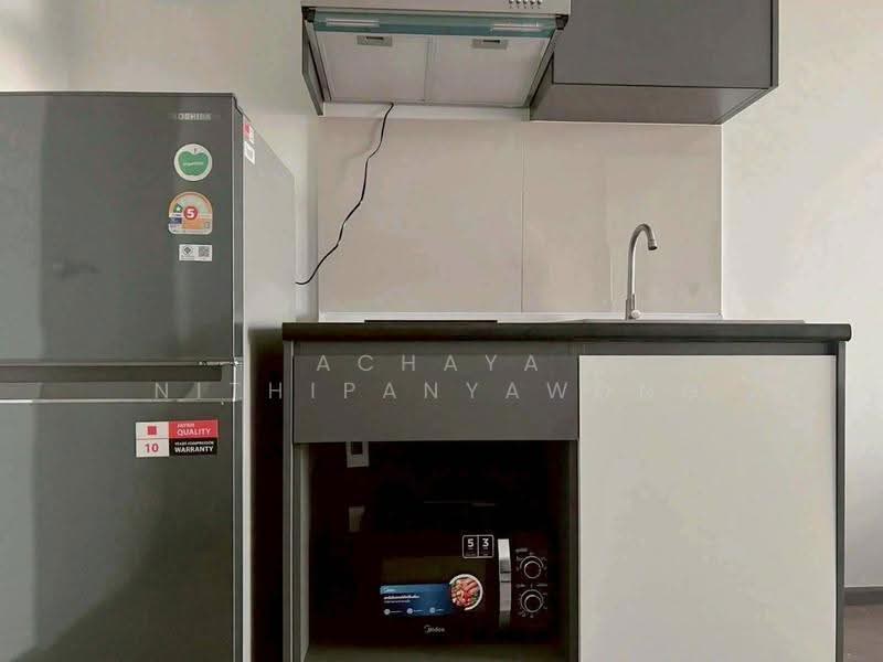 Rich Point @ BTS Wutthakat, Bangkok, Wutthakat Road, Talat Plu, Thon Buri, Bangkok, 1 Bedroom, 30 sqm, Condo For Rent, by Achaya Nithipanyawong, 500528610 - DDproperty.com